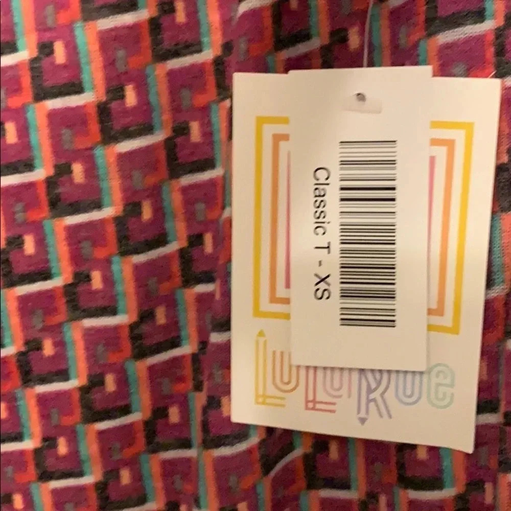 ❤️ FINAL PRICE ❤️ NWT! Lularoe Classic XS - Picture 3 of 3